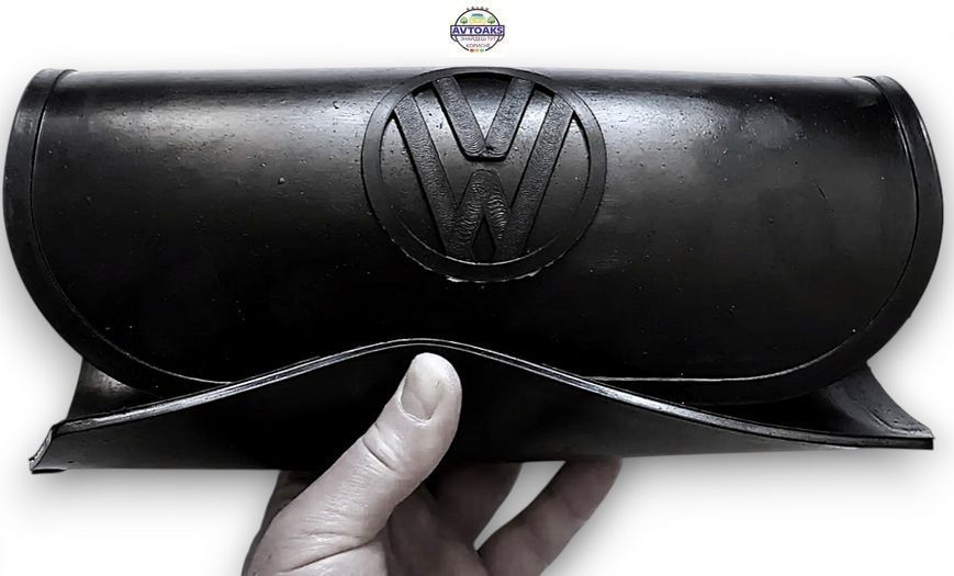 Купити Бризковики Volkswagen 34х28см 2 шт 1199996687 в інтернет-магазині Avtoaks