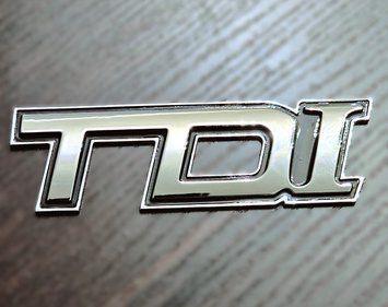 Купити Наліпка "TDI" Об'ємна Хром 497279821 в інтернет-магазині Avtoaks