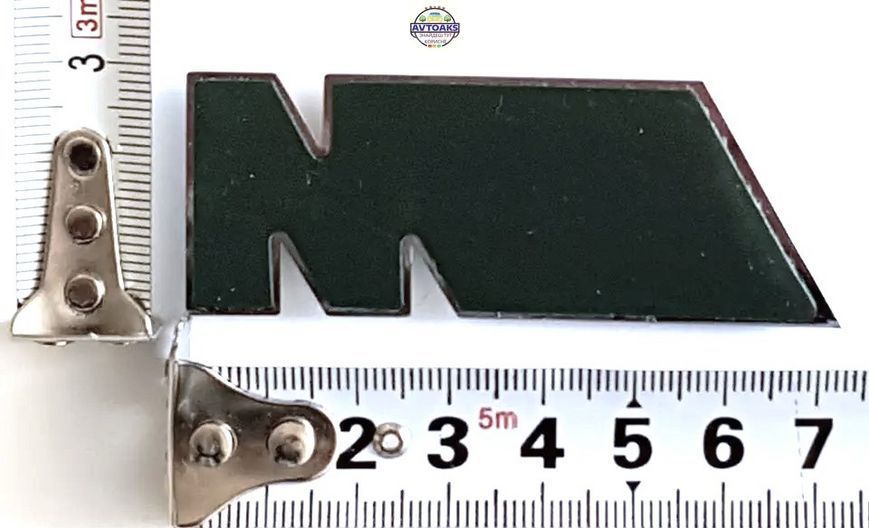 Купить Наклейка "М" Объемная Хром 875145413 в интернет-магазине Avtoaks